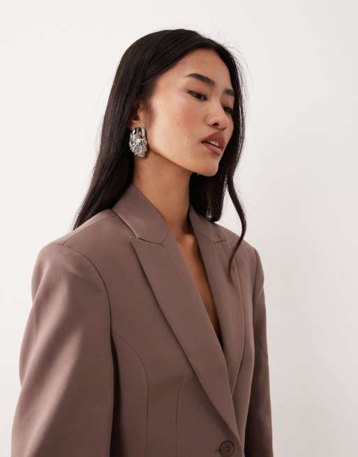 ASOS DESIGN - Blazer sartoriale marrone preformato con maniche cocoon, 2 di 4