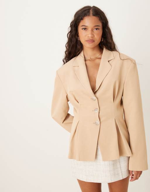 ASOS DESIGN - Blazer stretto in vita in misto lino di colore neutro, 2 di 4