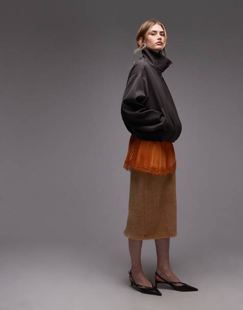 ASOS DESIGN – Bleistiftrock aus Kunstpelz in Kamel - view 1