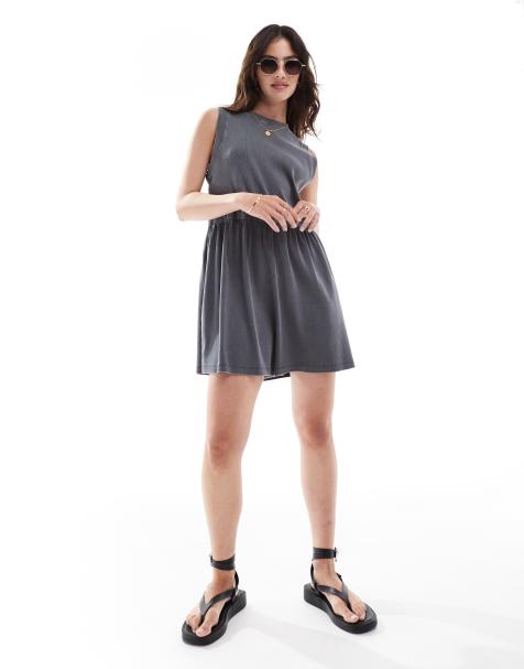 ASOS DESIGN – Blekgrå, ribbad, ärmlös playsuit - view 1