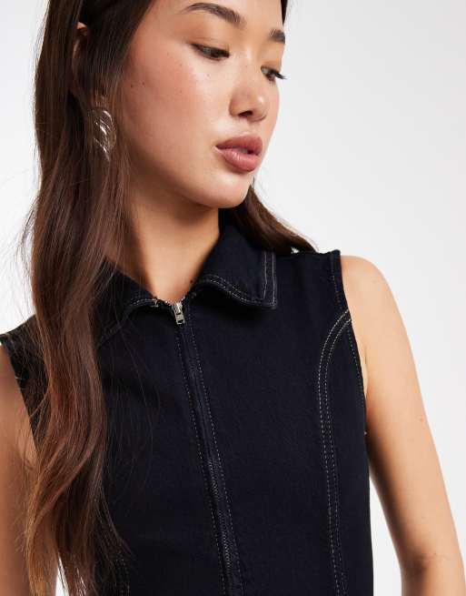 ASOS DESIGN – Bleksvart jeansklänning i minilängd med krage och dragkedja, 3 av 4