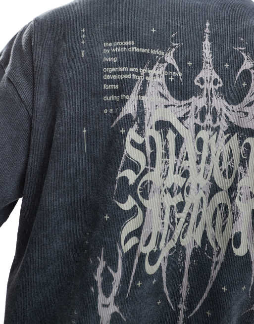 ASOS DESIGN – Bleksvart t-shirt i oversize med grungigt tryck baktill, 3 av 4