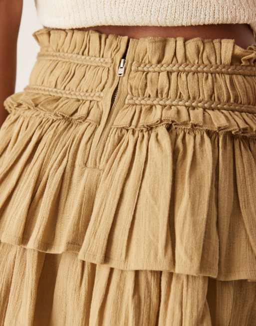 ASOS DESIGN – Blekt kakigrön skort i rarastil med volanger, 4 av 5