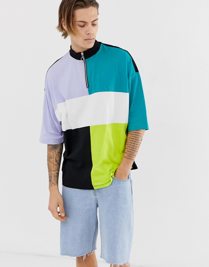 ASOS DESIGN – Blockfärgad t-shirt i ekologisk bomull och oversize-modell med halvlånga ärmar, polokrage med dragkedja och sidoventilation-Flerfärgad
