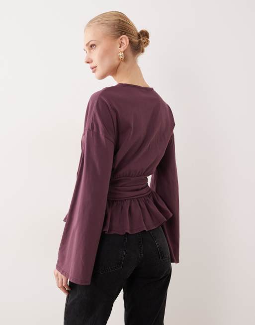 ASOS DESIGN - Blommelilla langærmet top med peplumkant og indsyet talje, 3 af 4