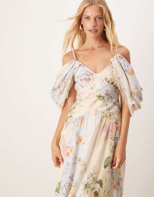 ASOS DESIGN – Blommig maxiklänning med veckat liv och vid kjol, 2 av 4