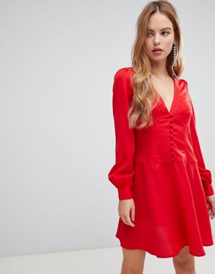 ASOS DESIGN – Blommig miniklänning i jacquard med knappar och långa ärmar-Röd