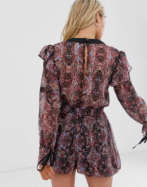 ASOS DESIGN – Blommig playsuit med volanger och knytband i chiffong, 2 av 4