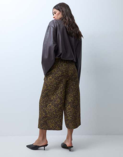 ASOS DESIGN blommiga jacquard-culottebyxor i grön tapestry, 4 av 5