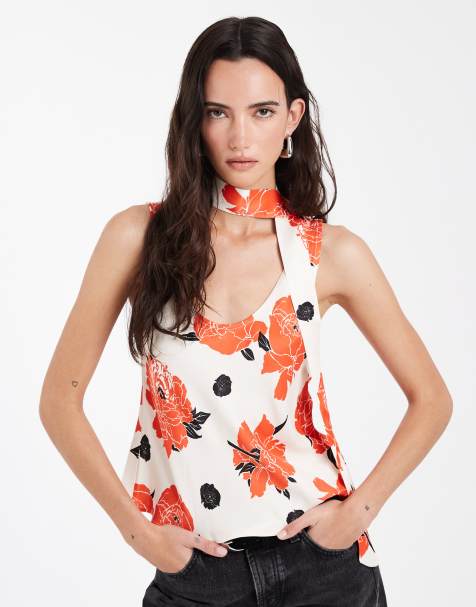 ASOS DESIGN – Blommigt linne i satin med djup halsringning och scarfdetalj - view 1