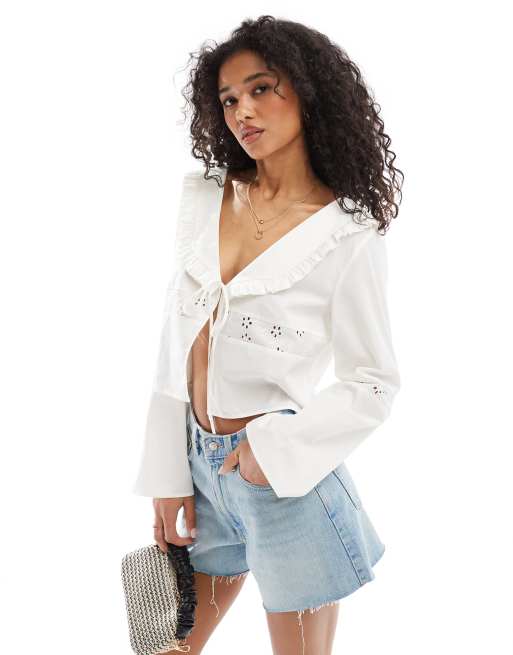 ASOS DESIGN - Blouse à col nouée devant avec empiècement en dentelle - Ivoire