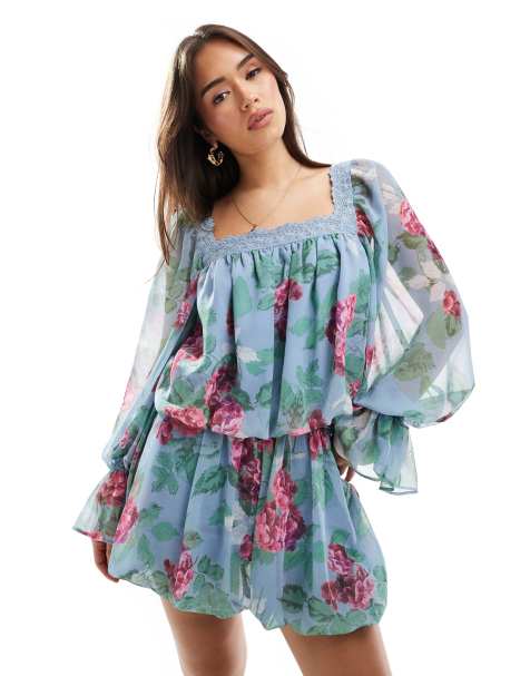 ASOS DESIGN - Blouse à fleurs avec encolure carrée à bords en dentelle - view 1