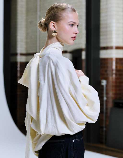 ASOS DESIGN - Blouse babydoll texturée et nouée - Crème, 3 de 4