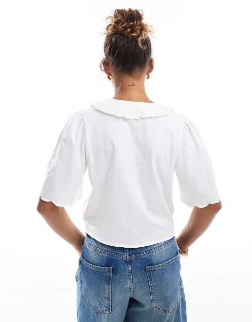 ASOS DESIGN - Blouse met broderie detail en kraag in crème, 4 van 4