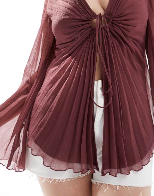 ASOS DESIGN - Blouse met gestrikte voorkant en plooien in donkerrood, 2 van 4