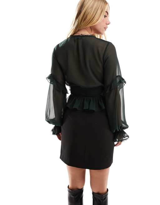 ASOS DESIGN - Blouse met lange gestrikte mouwen en ruches in donkergroen, 4 van 4