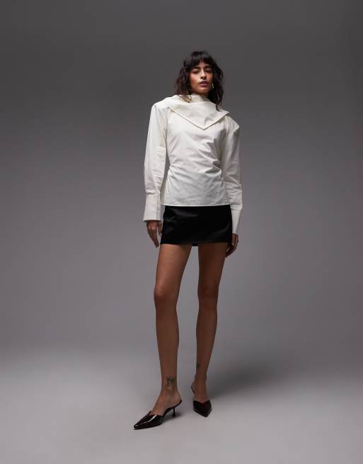ASOS DESIGN - Blouse met schoudervullingen en hals met sjaal in oesterkleur, 4 van 4