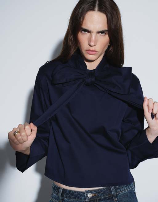 ASOS DESIGN blouse met striksluiting op de rug en schoudervullingen in navy, 2 van 4