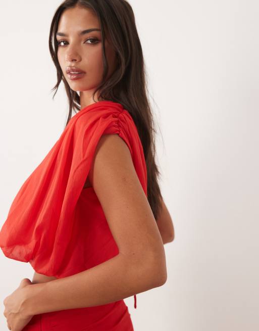 ASOS DESIGN - Blouse van chiffon met geplooid detail in rood, deel van co-ord set, 3 van 4