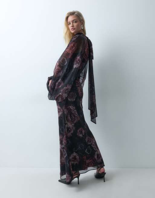 ASOS DESIGN blouson scarf maxi dress in vintage floral, 4 of 5