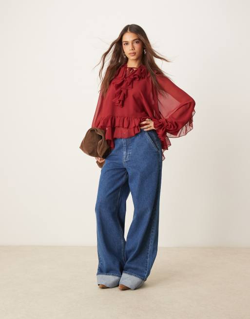 ASOS DESIGN - Blusa a maniche lunghe bordeaux con volant a balze, 2 di 4