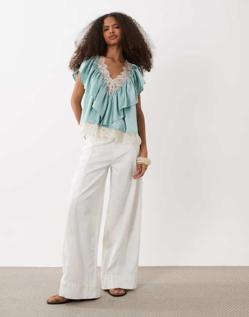 ASOS DESIGN - Blusa azul surfero escalonada de satén con insertos de encaje, 3 de 4