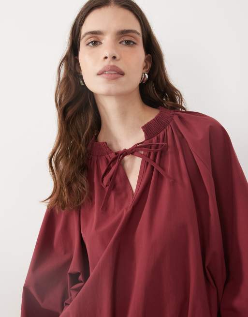 ASOS DESIGN blusa blusón con mangas abullonadas en burdeos, 2 de 4