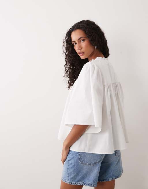 ASOS DESIGN - blusa boho con cuello fruncido en blanco, 4 de 4