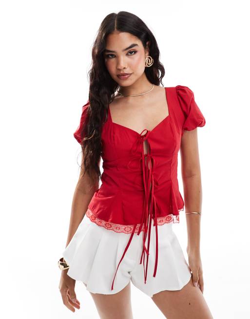ASOS DESIGN - Blusa rossa con maniche mini a sbuffo e allacciatura sul davanti