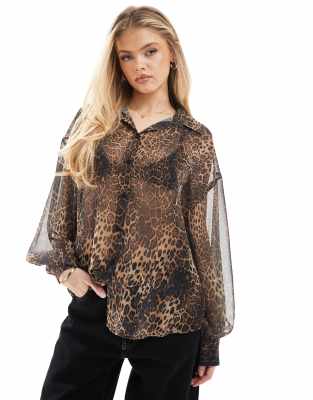 ASOS DESIGN - Bluse aus Chiffon mit Leopardenmuster-Bunt