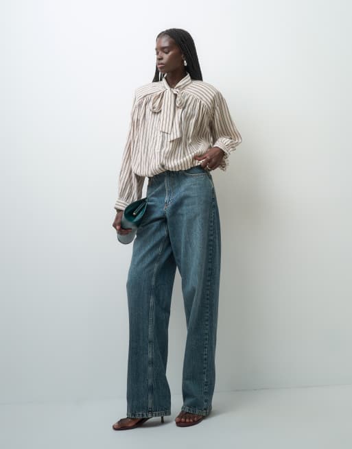 ASOS DESIGN bluse med bindebånd ved halsen i cremefarvet nålestribe, 3 af 4