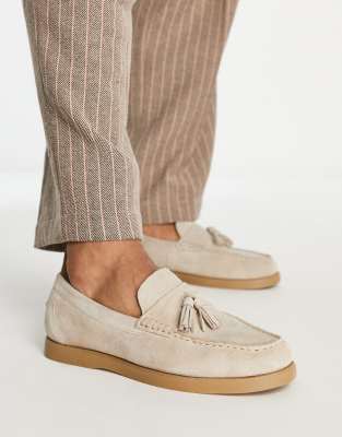 Asos Design Boat Shoe In Beige Suede With Contrast Sole-neutral