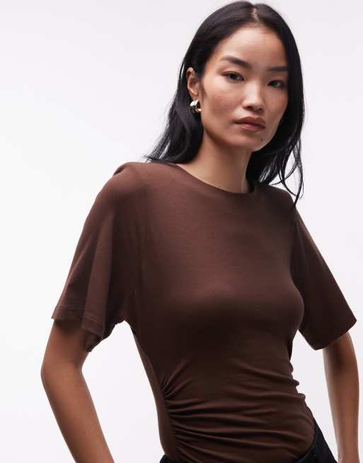 ASOS DESIGN - Body a maniche corte con spalline imbottite color cioccolato