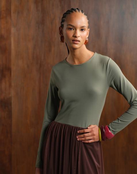 ASOS DESIGN - Body a maniche lunghe sinuoso in poliammide kaki - view 1