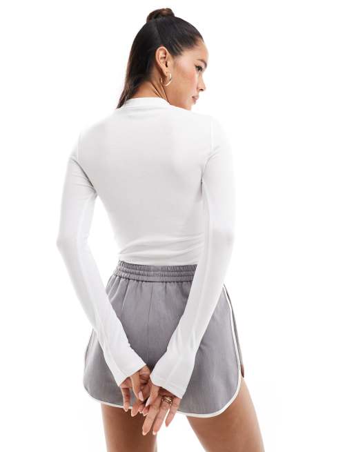 ASOS DESIGN - Body con collo alto e maniche lunghe bianco, 2 di 4