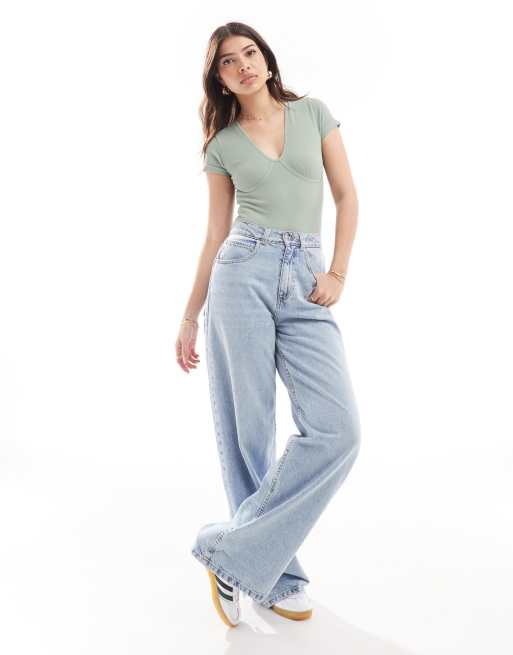 ASOS DESIGN - Body d'ensemble sculptant sans coutures à manches courtes et découpes sous poitrine - Vert sauge