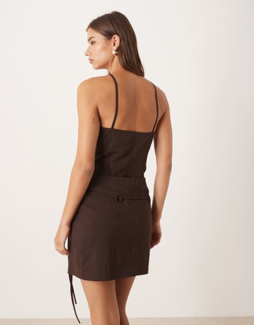 ASOS DESIGN - Body en bengaline à bretelles et encolure licou - Chocolat, 3 de 4