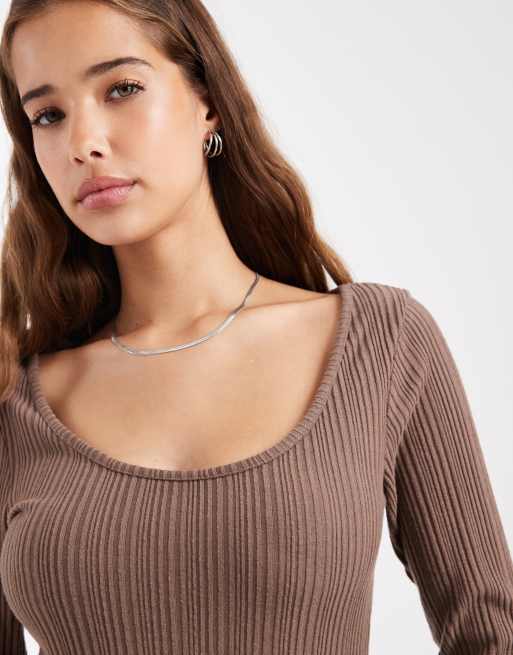 ASOS DESIGN - Body en tissu côtelé brossé ultra-doux à encolure dégagée - Chocolat, 3 de 4