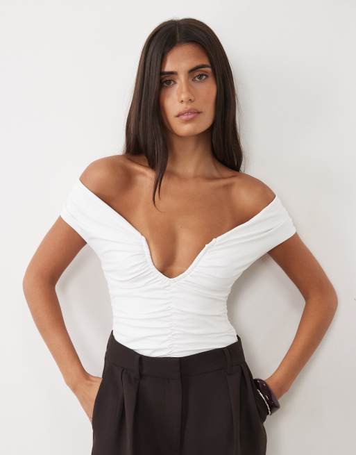 ASOS DESIGN body monospalla con dettaglio a scollo a U in crema, 1 di 4