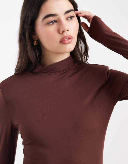 ASOS DESIGN - Body près du corps à manches longues avec épaulettes et col montant - Chocolat, 3 de 4