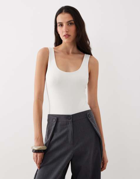 ASOS DESIGN - Body près du corps en polyamide à encolure dégagée - Ivoire - view 1