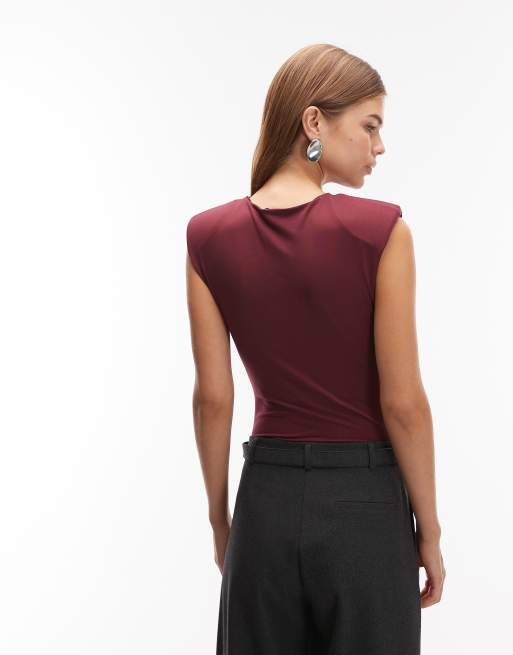 ASOS DESIGN - Body près du corps sans manches à épaulettes - Bordeaux, 4 de 4