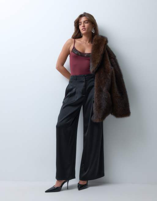 ASOS DESIGN body sans manches avec bordure en dentelle couleur chocolat, 3 de 4