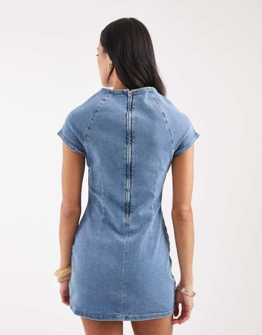 ASOS DESIGN bodycon klänning i denim med raglanärmar och stone wash i minilängd, 4 av 4
