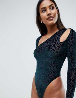 ASOS DESIGN - Bodysuit met lange mouwen en uitsnijdingen in dierenprint-Groen Groen