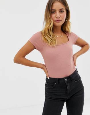 ASOS DESIGN  Ró?owe body z kwadratowym dekoltem i kominowym r?kawem-Ró?owy Ró?owy