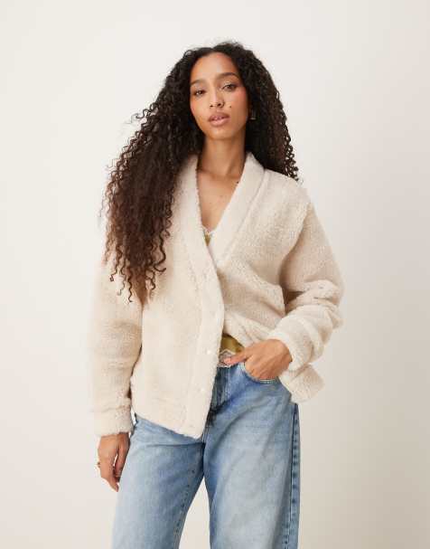 ASOS DESIGN - Bodywarmer van borg fleece met knopen en contrasterende bies in crème - view 1