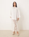 [ASOS DESIGN] ASOS DESIGN boho fabric mix lace tunic in cream-White M Cream