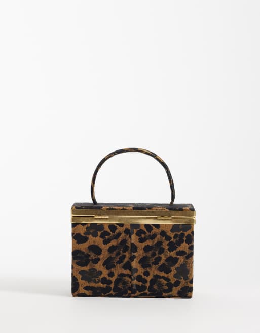 ASOS DESIGN - bolso clutch mini vanity con estampado de leopardo, 4 de 4