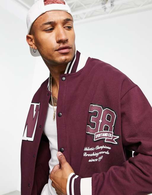 ASOS DESIGN - Bomber oversize en jersey avec imprimés universitaires sur le devant - Bordeaux